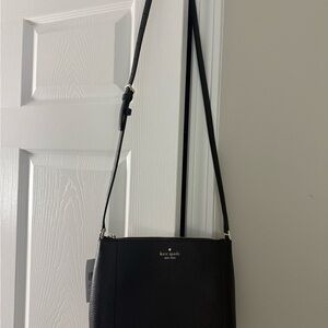 Kate Spade Elegant Black Crossbody Bag Pebble Leather Medium